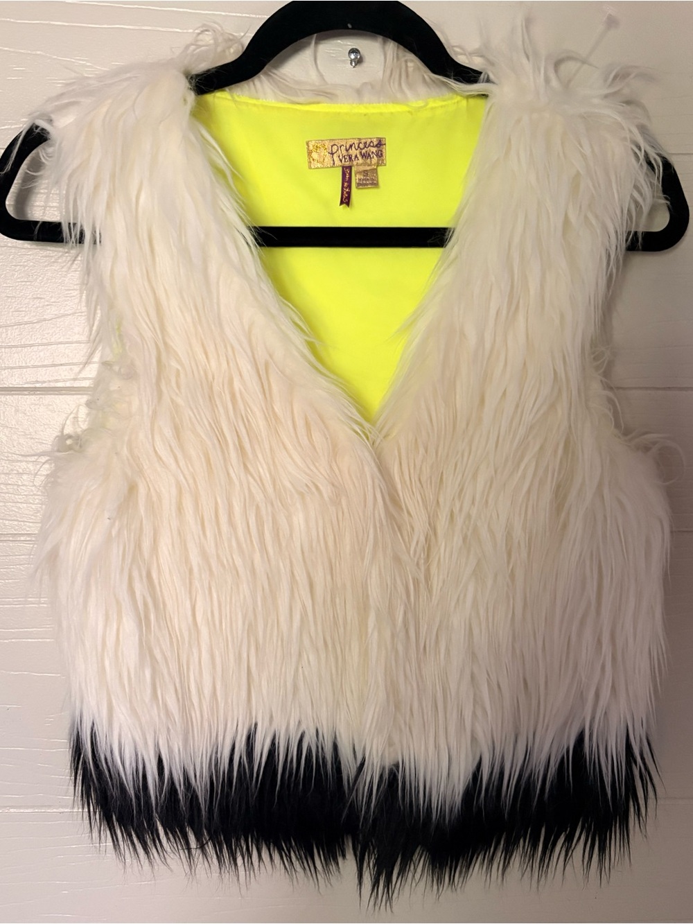 Princess Vera Wang Cream Faux Fur Vest with Black-Dipped Hem Small S Boho Nordic
